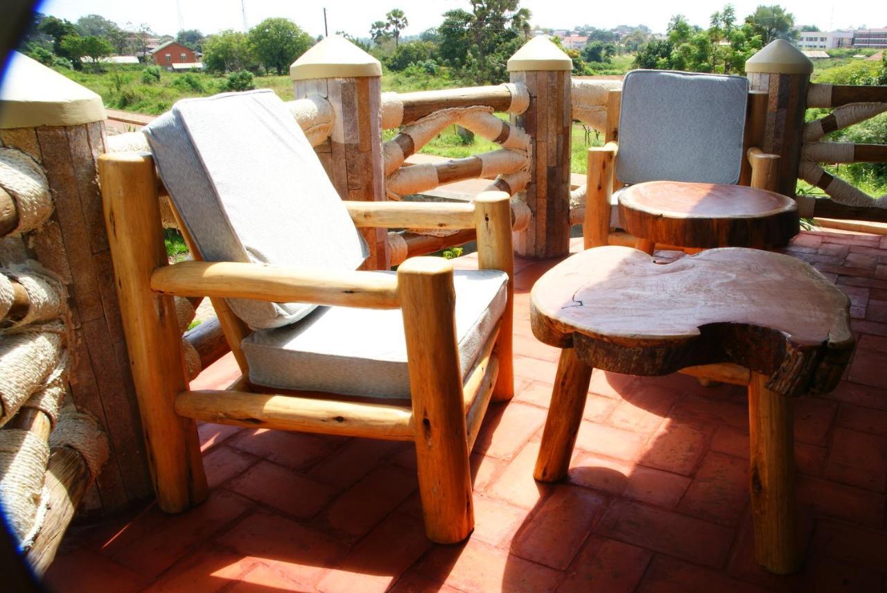 Baker'S Fort Hotel Gulu Exterior foto